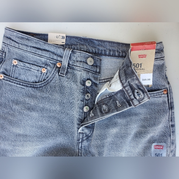 Levi's Women's 501 Original Fit Jeans - Picture 5 of 7